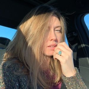 Meet your Posher, Laura